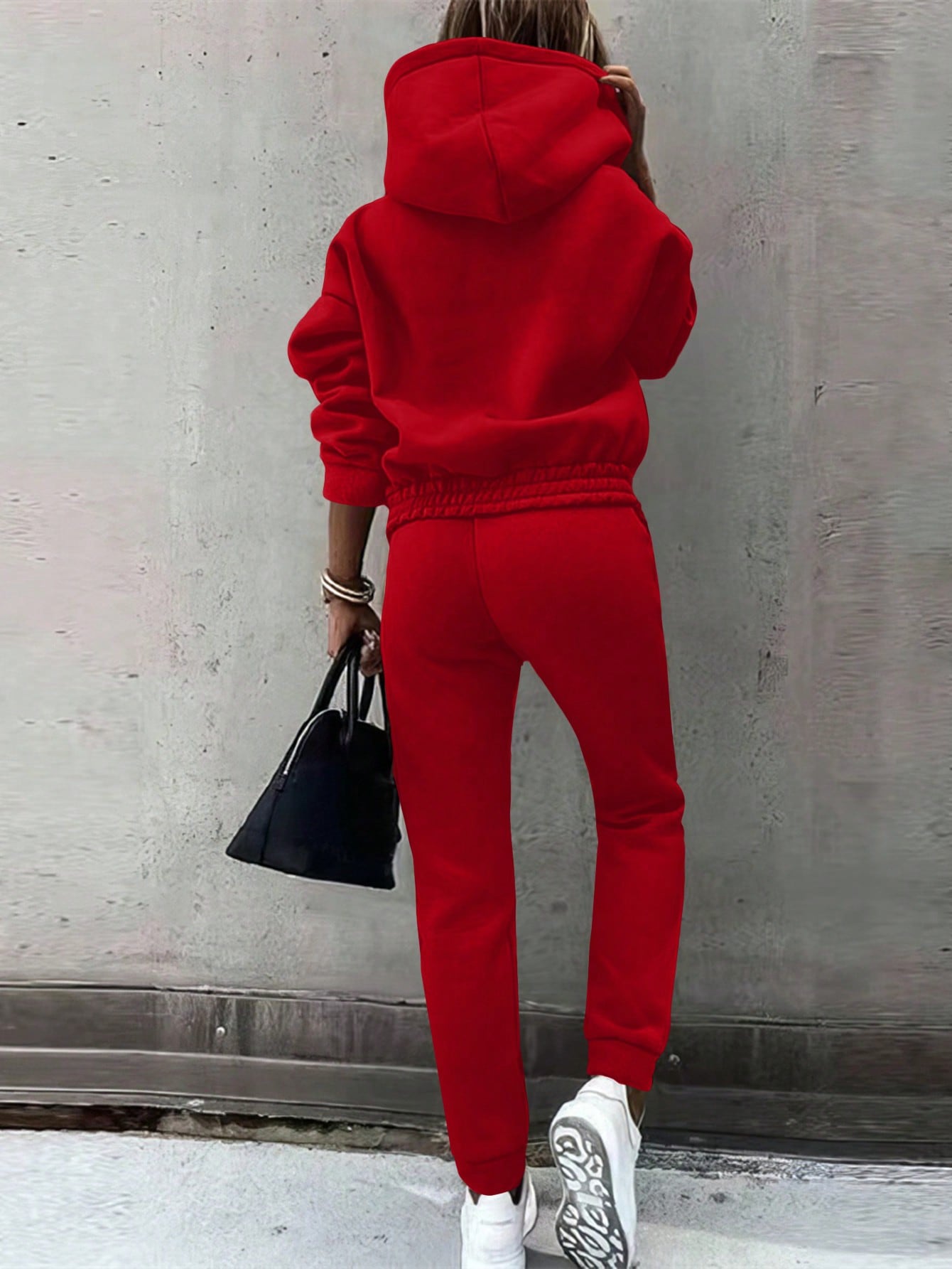 Essnce Women's Solid Color Hoodie And Pants Two Piece Tracksuit